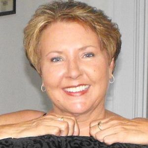 Meet your Posher, Janet